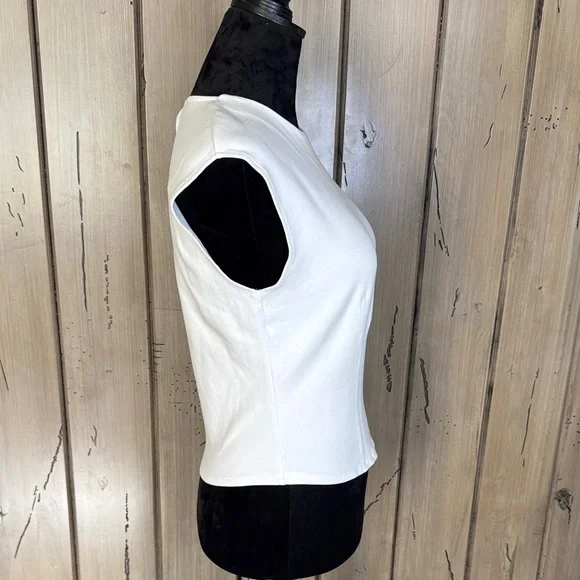 Zara White Structured Cap-Sleeve Tank Top - Picture 2 of 5